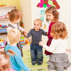 group-hold-hands